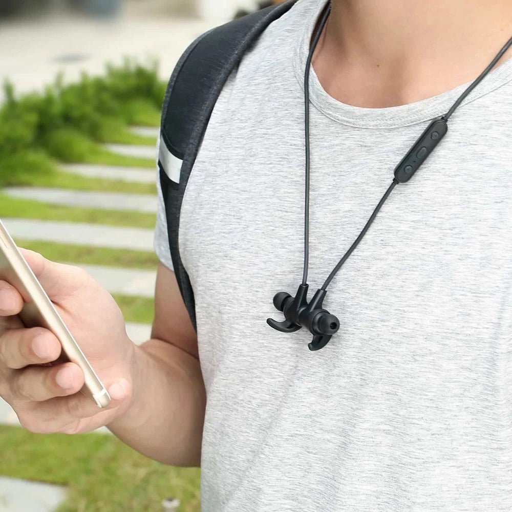 Audifonos Aukey Inalámbrico Deportivo con Clip Magnético Color Negro — foto 3
