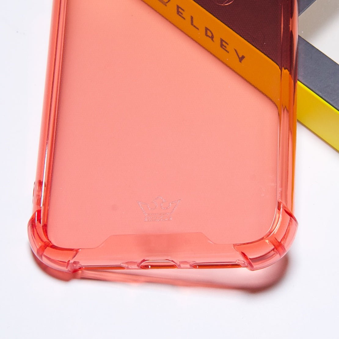 Estuche Protección El Rey Hard Case Flexible Reforzado Apple iPhone 11 Pro Max Color Rojo — foto 2