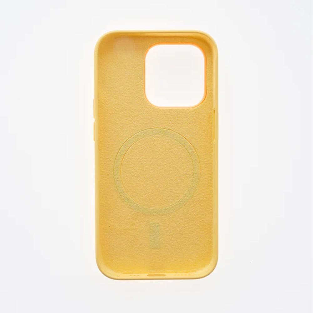 Estuche MagSafe El Rey Silicon Case MagSafe Apple iPhone 14 Pro Max Color Amarillo — foto 3