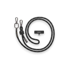 Correa Switcheasy 8.3 mm para celulares en negro reflectante.