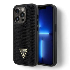 Estuche guess hard case iphone 15 pro pc/tpu black hard case rhinestone triangle color transparente  Shop name