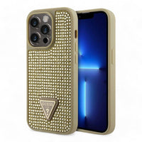 Estuche Guess Hard Case Iphone 15 Pro Pc/Tpu Gold Hard Case Rhinestone Triangle Color Dorado - MUNDO ACCESORIOS (B2C)