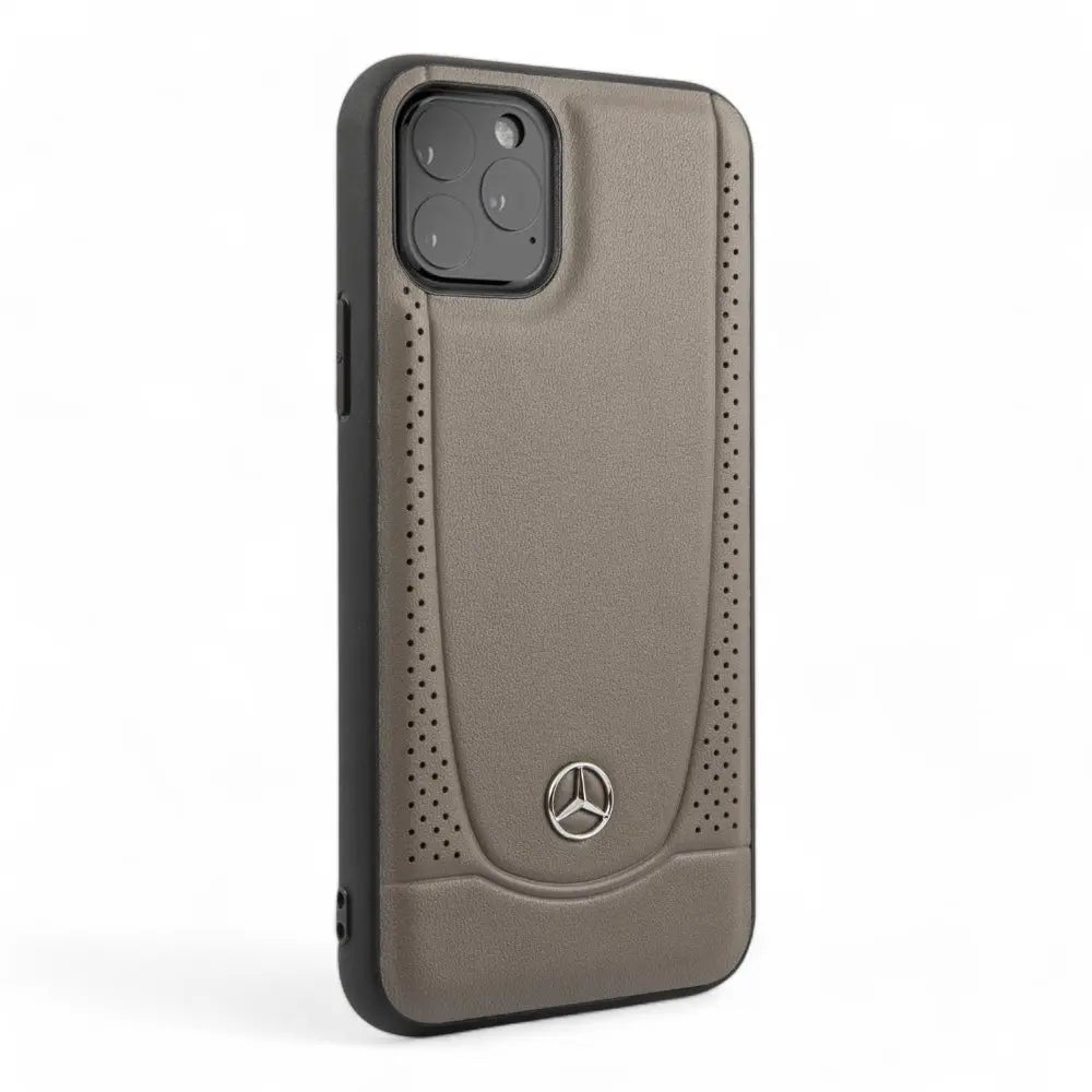 Estuche mercedes-benz hard case iphone 11 - real leather taupe perforated urban collection color beige  Shop name