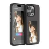 Estuche Personalizado DIY Ink Case Negro para iPhone 16 Pro Max con diseño personalizable y protección superior.