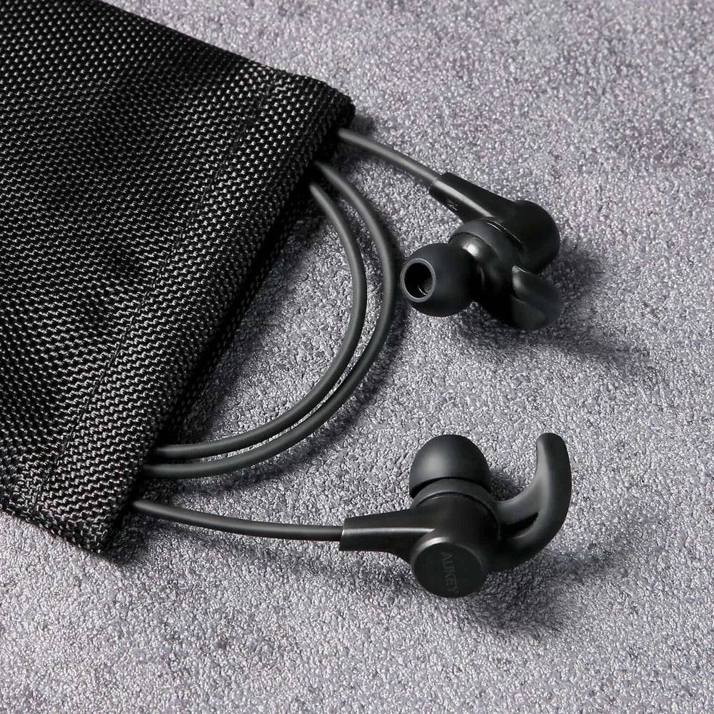 Audifonos aukey inalambrico deportivo con clip magnetico color negro - MUNDO ACCESORIOS (B2C)