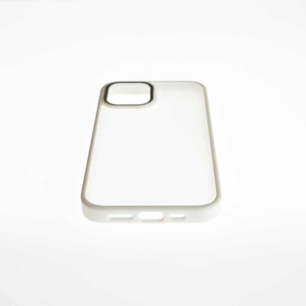 classic king apple iphone 13 pro max cases white color