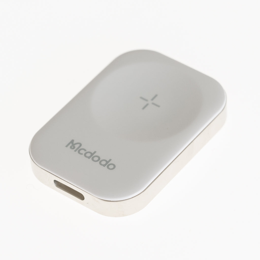 Cargador Mcdodo Inalambrico Portable Wirelesfor Apple Watch Color Blanco